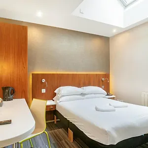 The Place Otel